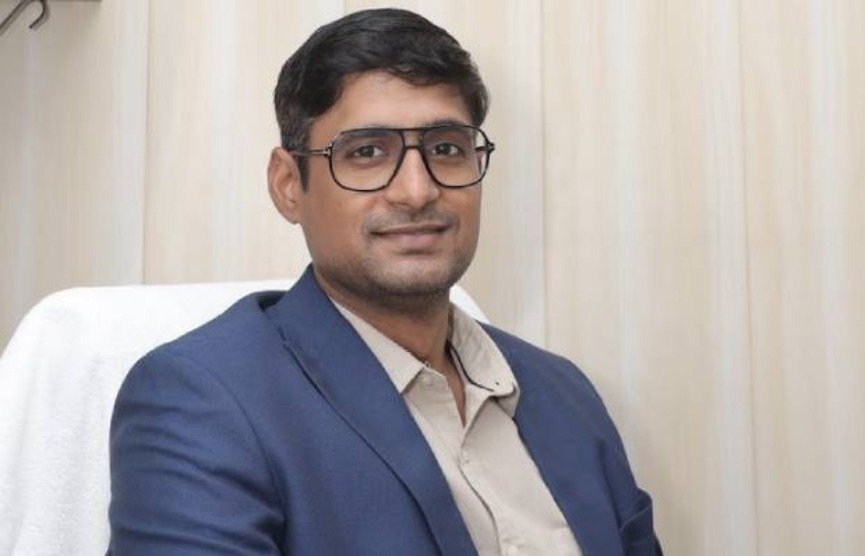 Dr Kavindra Singh – Neurosurgeon