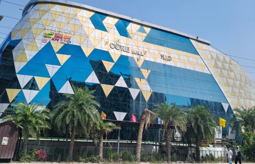 The Core Mall Crossing Republic Gzb